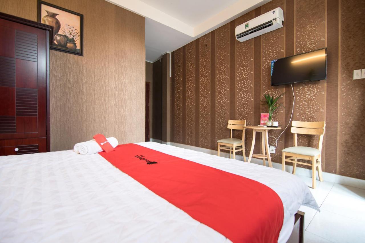Reddoorz Plus Near Aeon Mall Tan Phu 2 Cidade de Ho Chi Minh Exterior foto